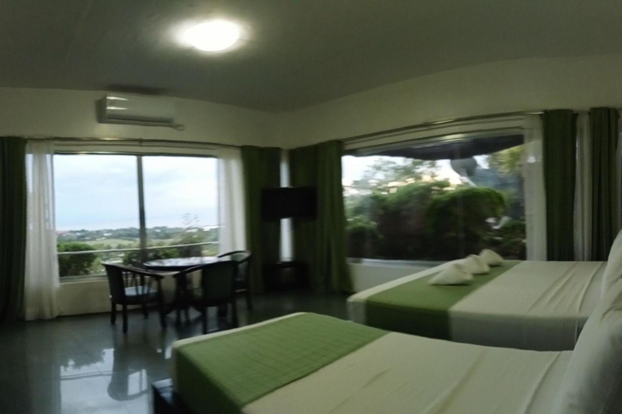 Garin Farm Pilgrimage Resort Powered By Cocotel San Joaquin Chambre photo